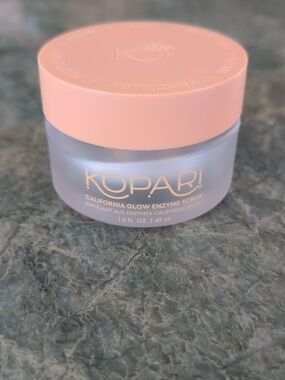 Kopari California Glow Enzyme Scrub